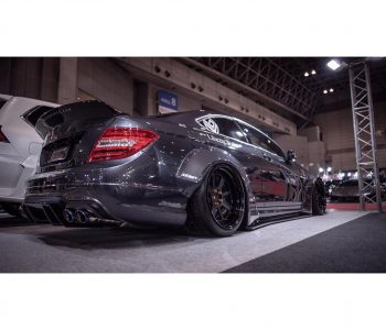 Liberty Walk C63 AMG