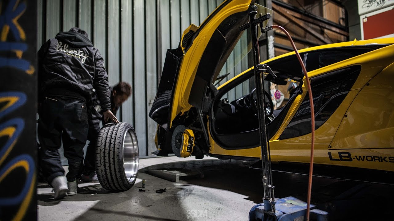 Liberty Walk McLaren 650S | 3SDM Alloy Wheels