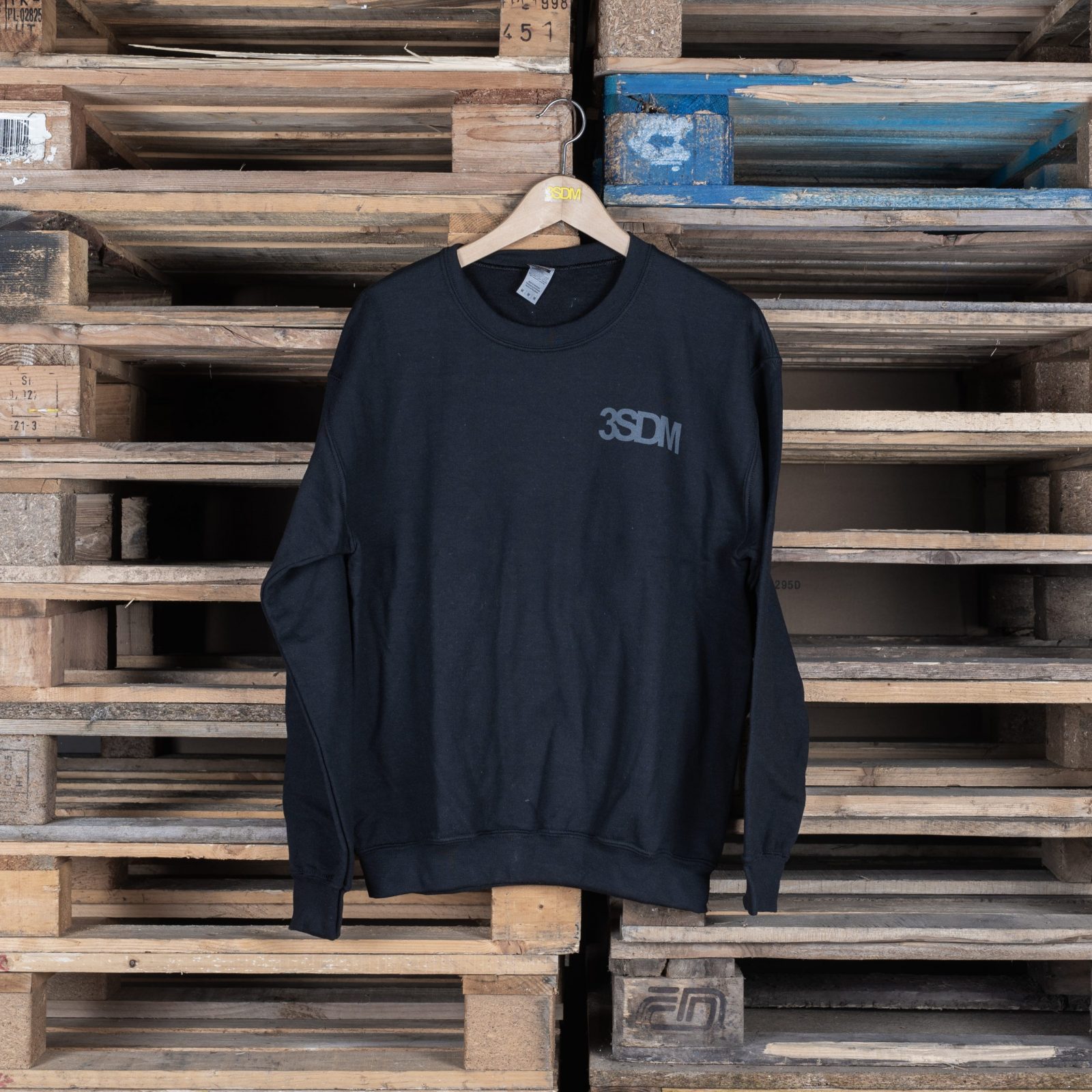 Forged Pull Over | Black & White - Image 2